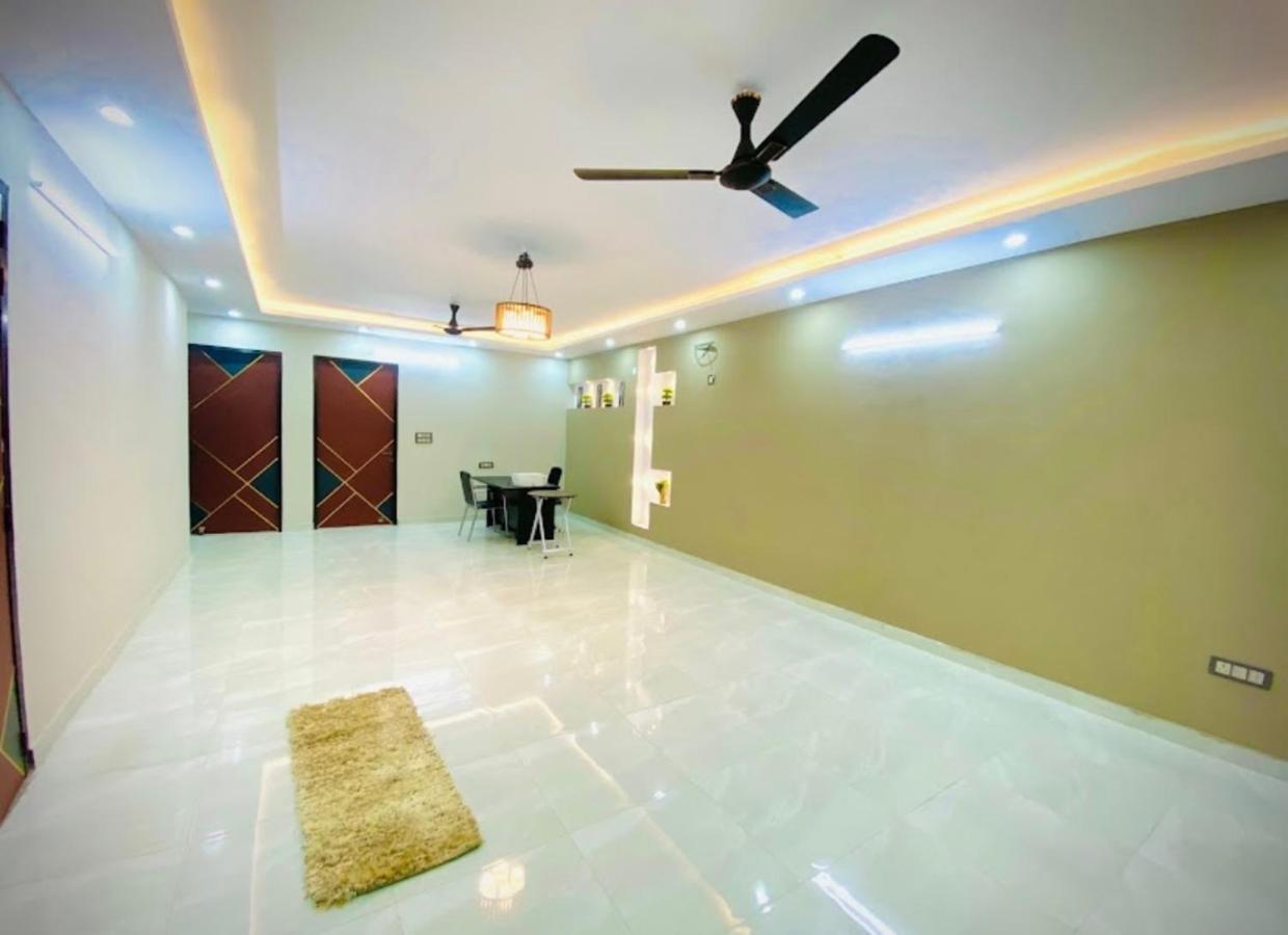 Gold Residency By Expo View Panzió Greater Noida Kültér fotó